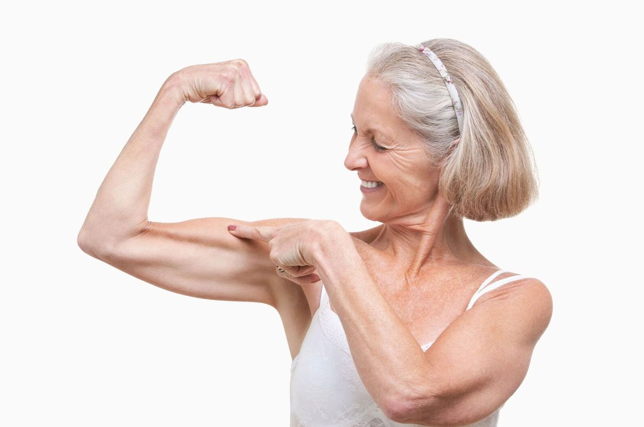 Sarcopenia: A doença invisível que vai colocar o seu familiar em uma cadeira de rodas
